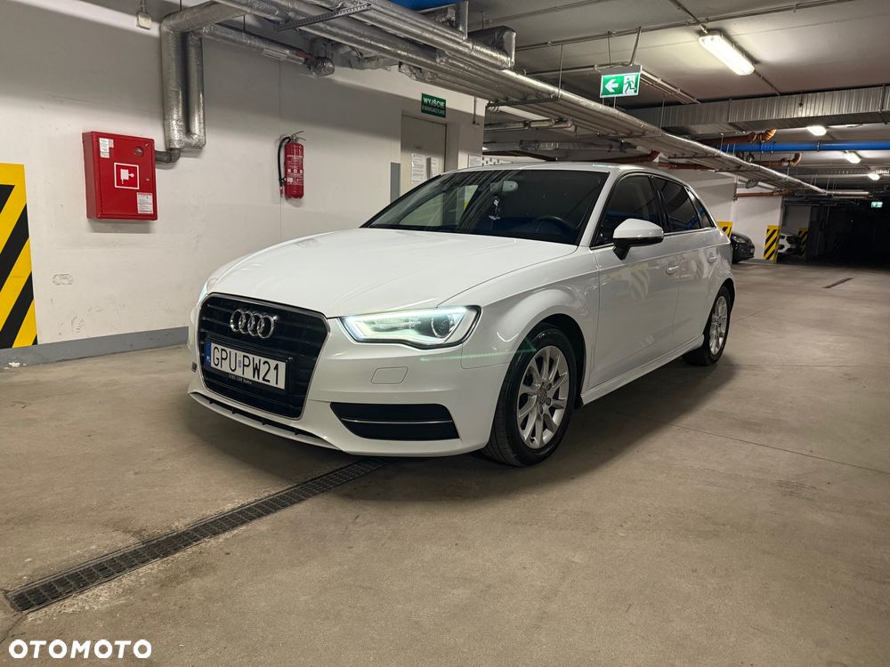 Audi A3 Sportback 1.6 TDI - 8