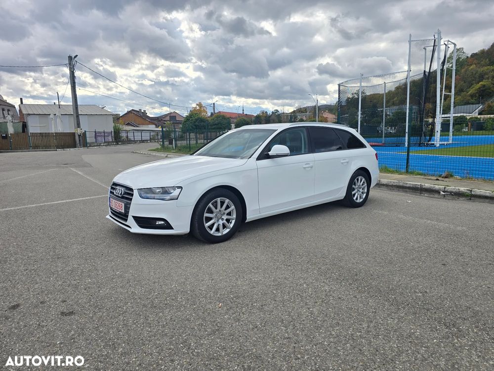 Audi A4 - 1