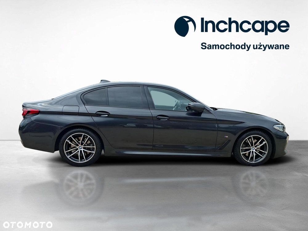 BMW Seria 5 520d xDrive MHEV M Sport sport - 7