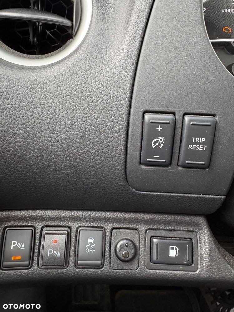 Nissan Navara - 20