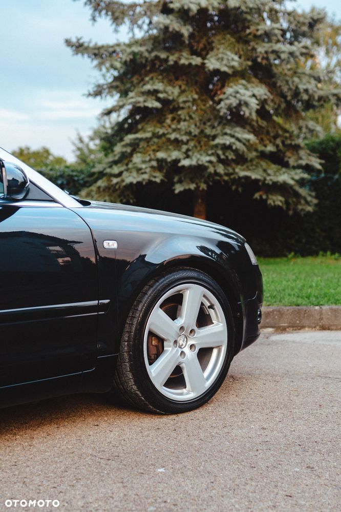 Audi A4 Cabrio 2.0 TFSI multitronic - 24