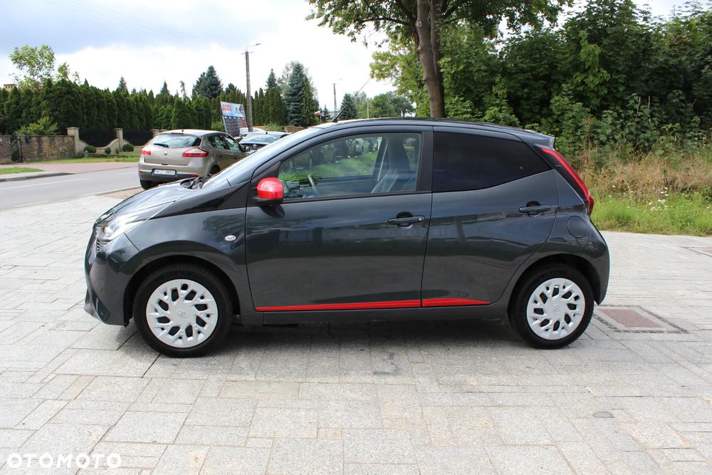 Toyota Aygo x - 6
