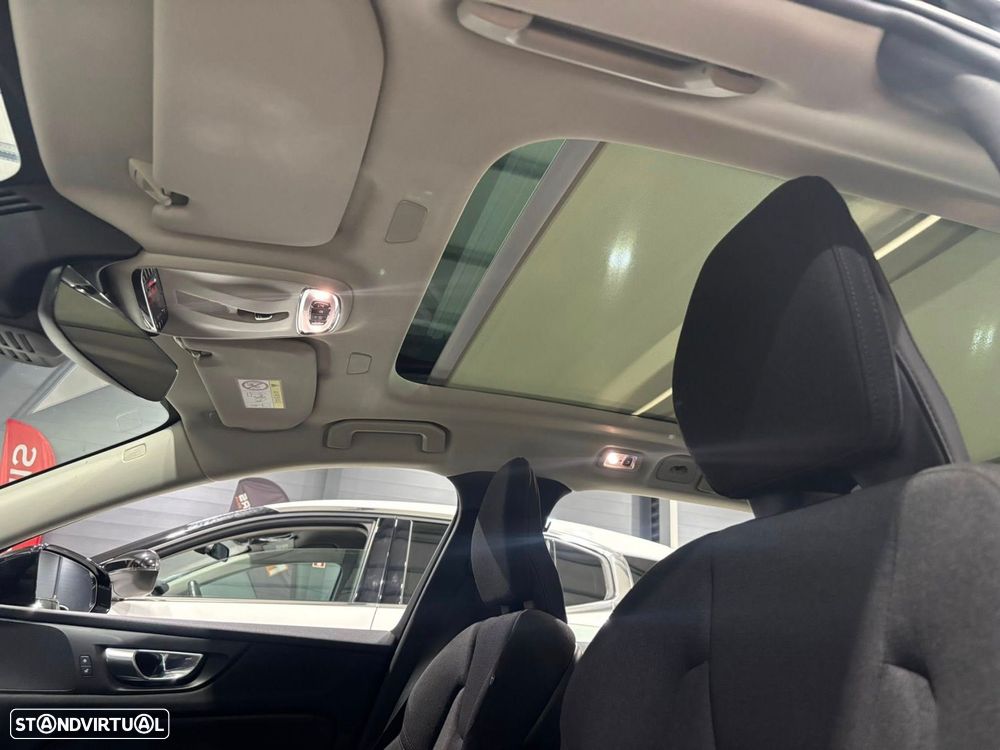 Volvo V60 2.0 T6 AWD TE Inscription Expression - 28