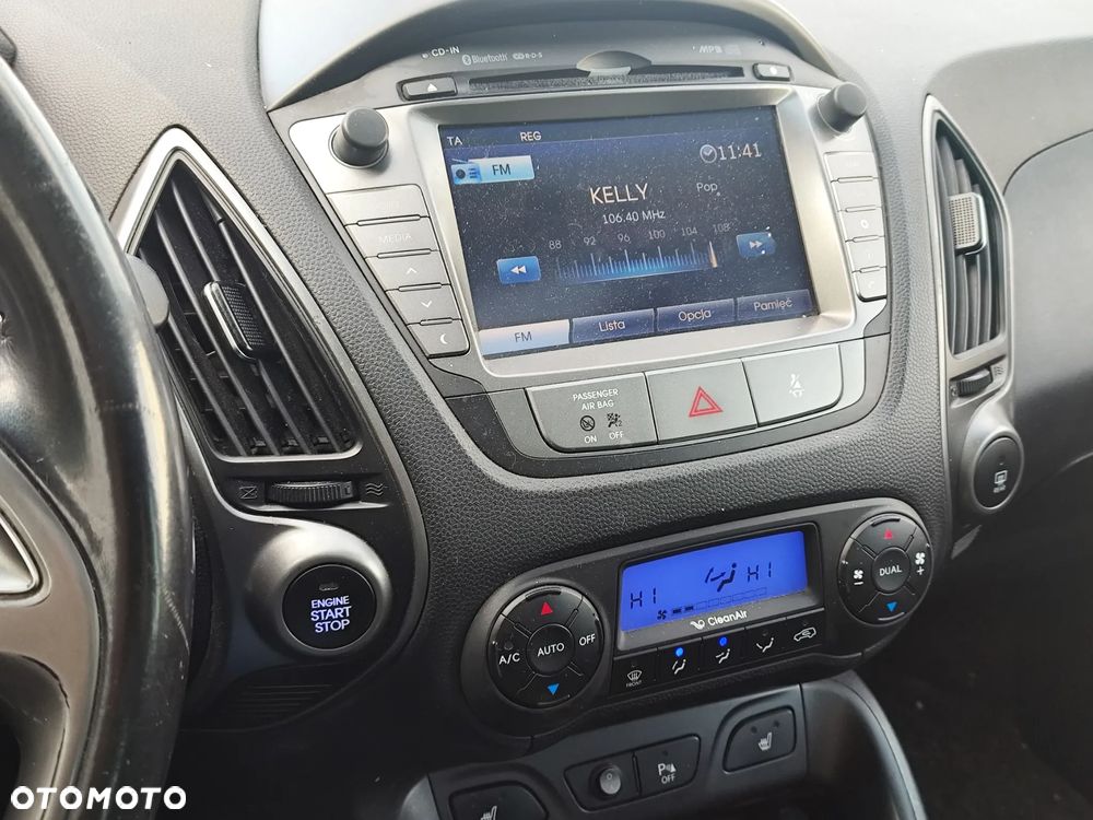 Hyundai ix35 2.0 CRDi 4WD Automatik Premium - 23