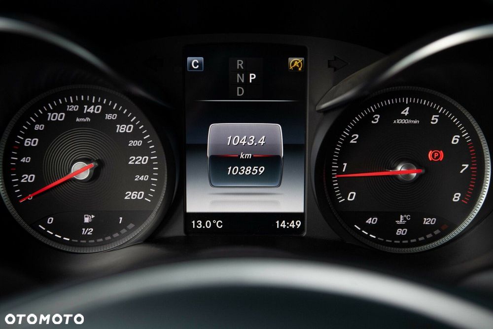 Mercedes-Benz Klasa C - 35