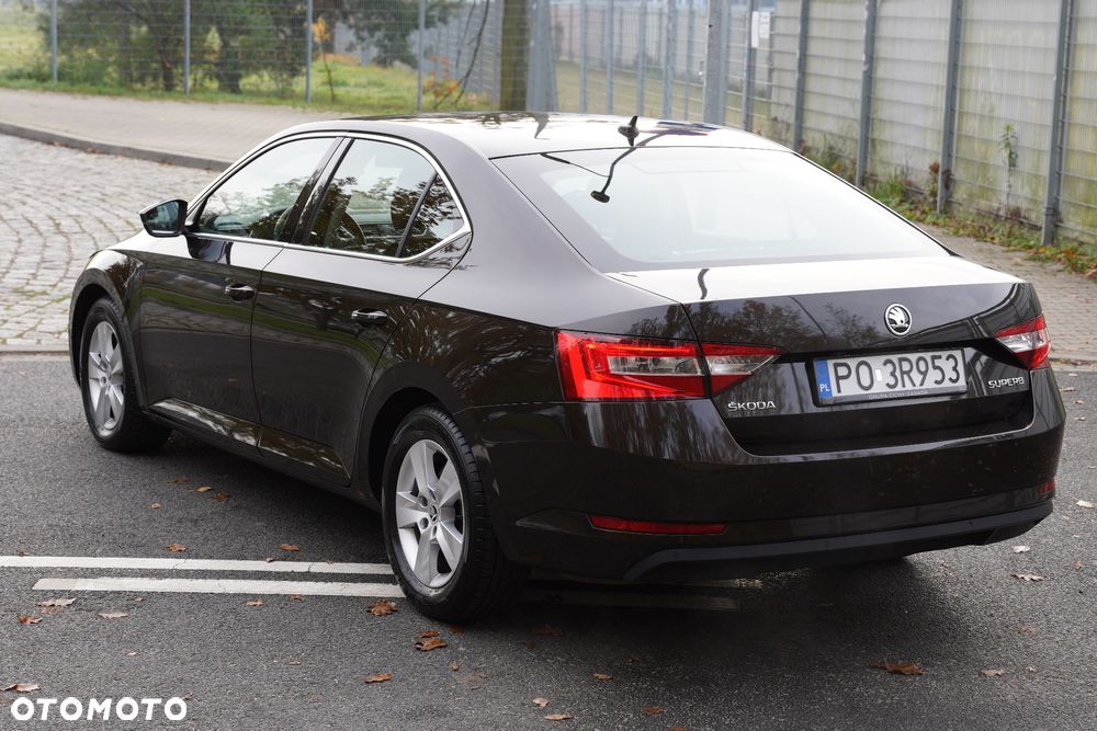 Skoda Superb 1.8 TSI Ambition - 5