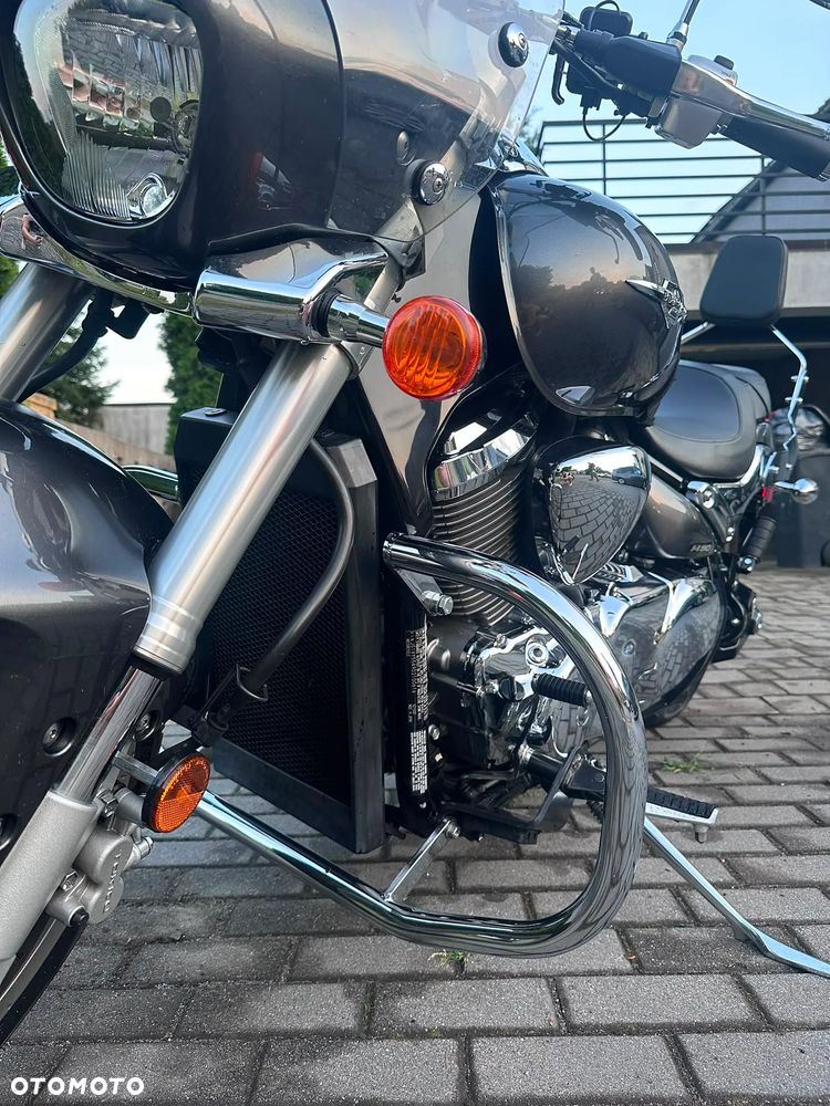 Suzuki Boulevard - 15