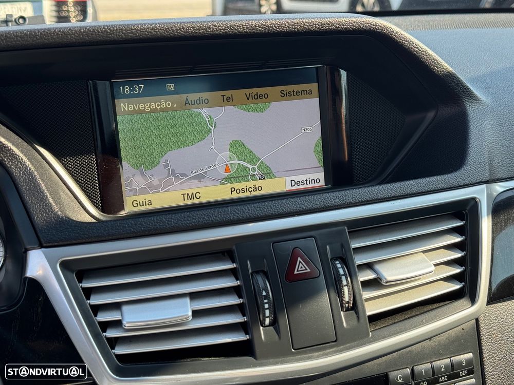Mercedes-Benz E 250 CDI Avantgarde BlueEfficiency Auto. - 18
