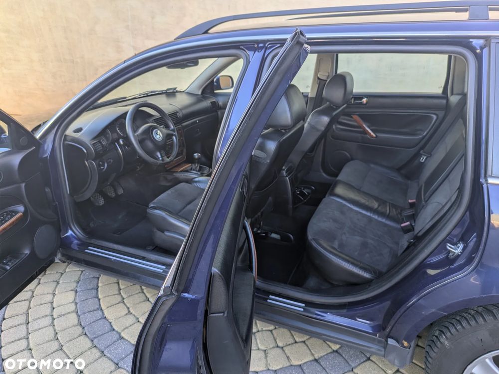 Volkswagen Passat 1.9 TDI Comfortline - 13