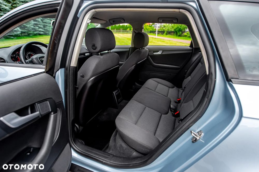 Audi A3 Sportback 1.6 Ambition - 23
