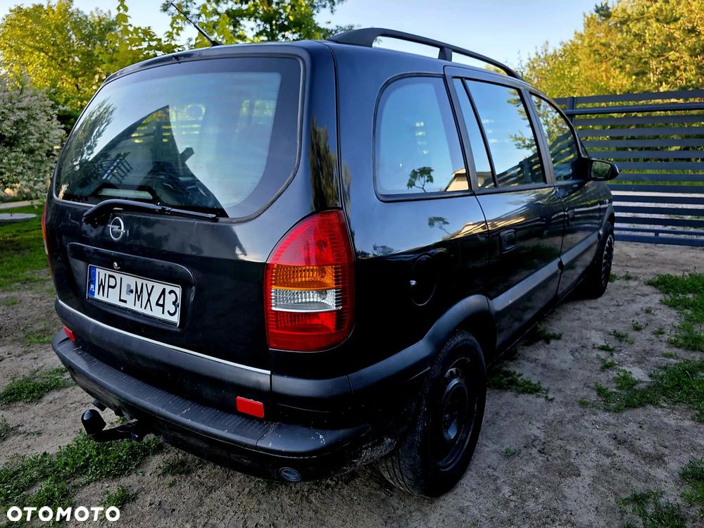 Opel Zafira 1.6 16V Elegance - 2