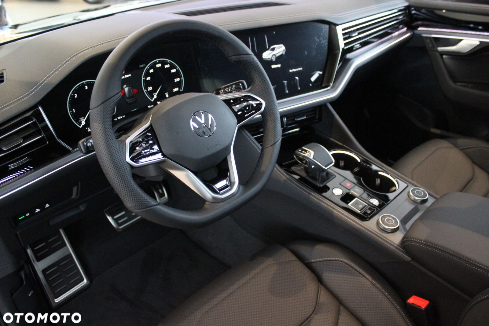 Volkswagen Touareg - 12