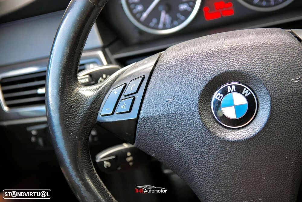 BMW 520 d Executive - 15