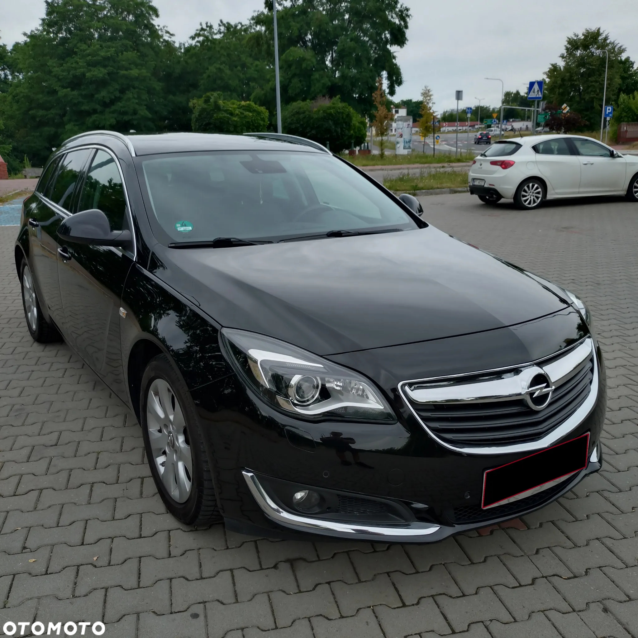 Opel Insignia - 10