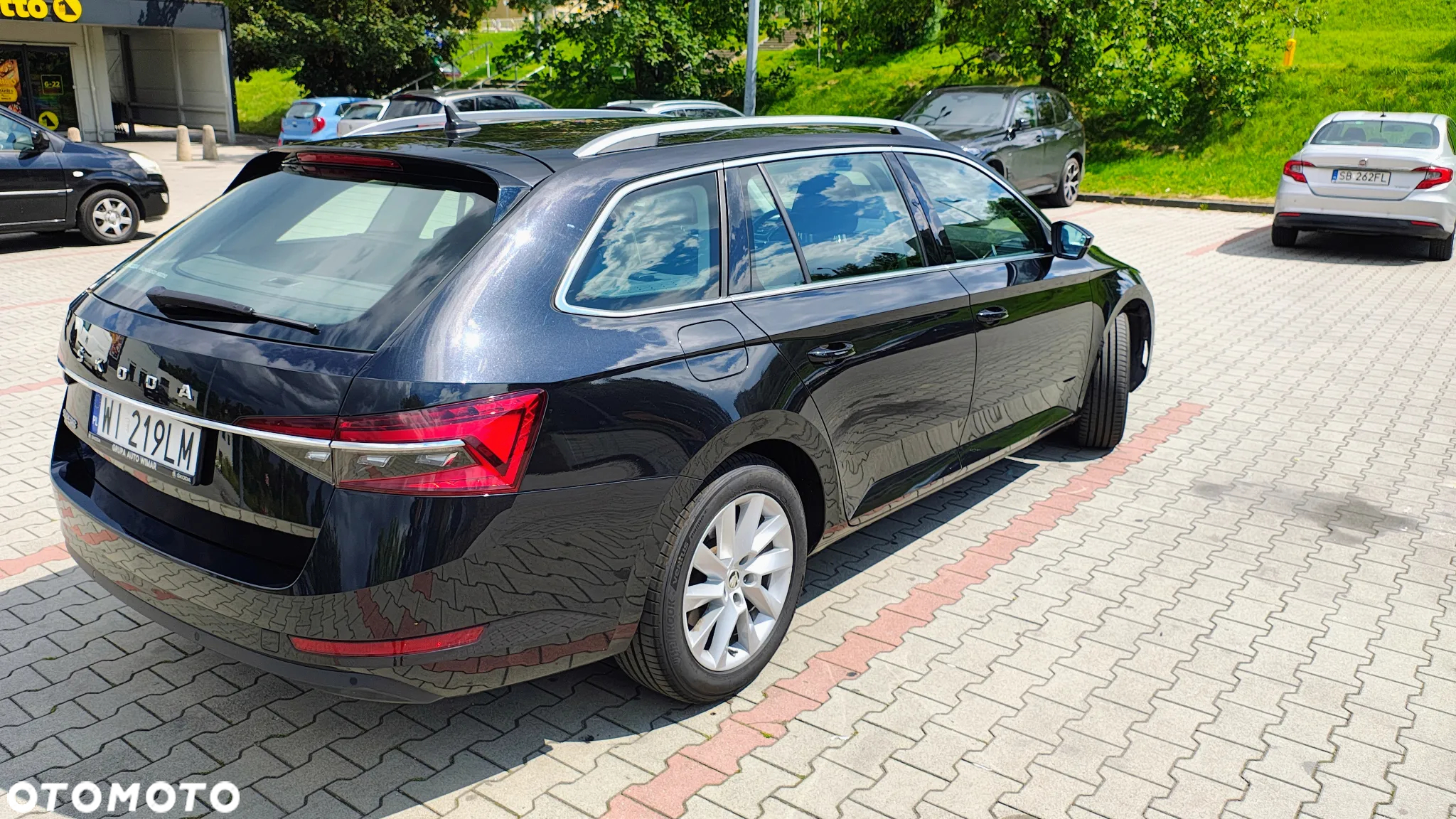 Skoda Superb 2.0 TDI SCR Ambition DSG - 6
