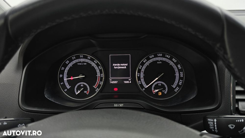 Skoda Karoq 1.6 TDI DSG Ambition - 16