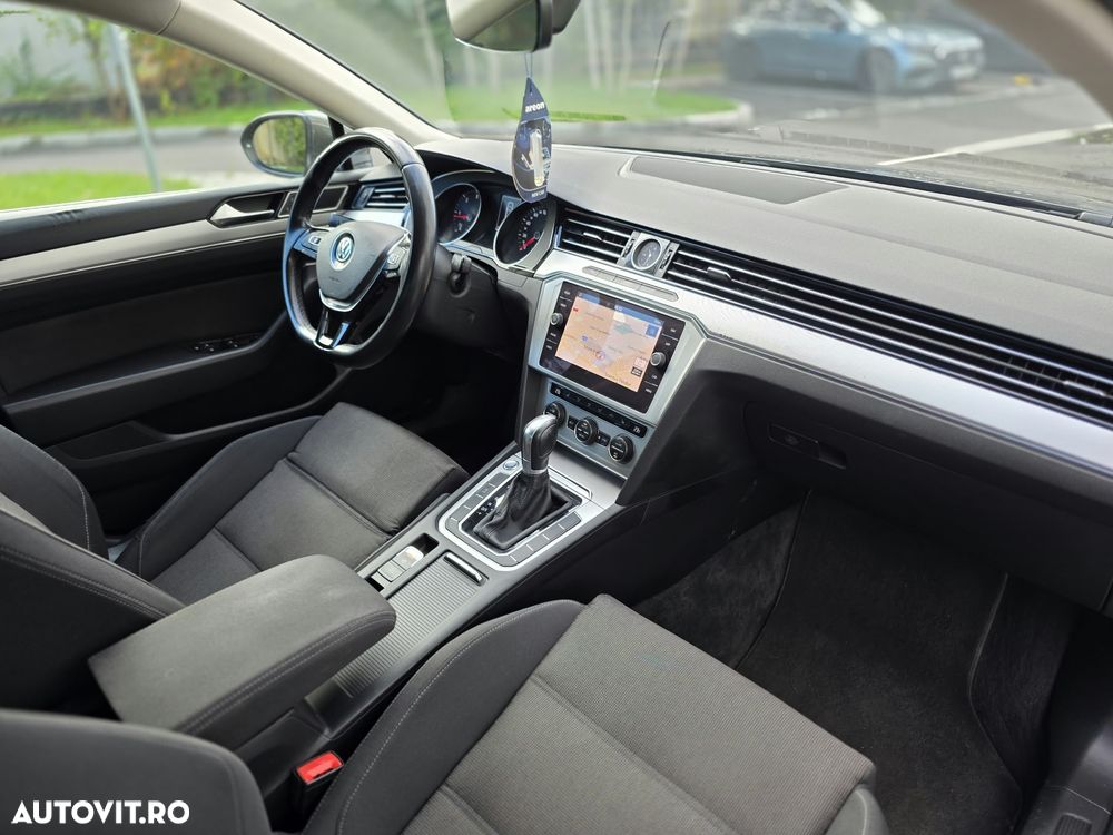 VOLKSWAGEN Passat 2018 — imagine 8