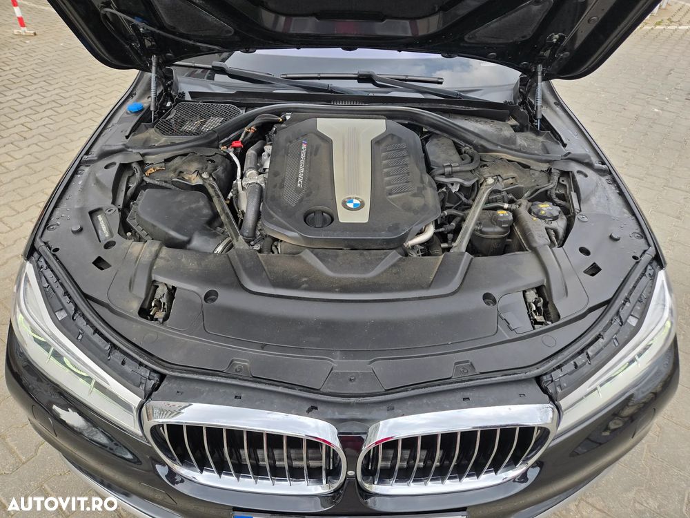BMW Seria 7 750d xDrive - 15