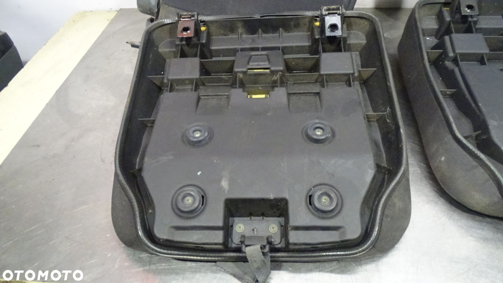 FOTELE TYŁ KOMPLET SUZUKI JIMNY III 1.3 - 9