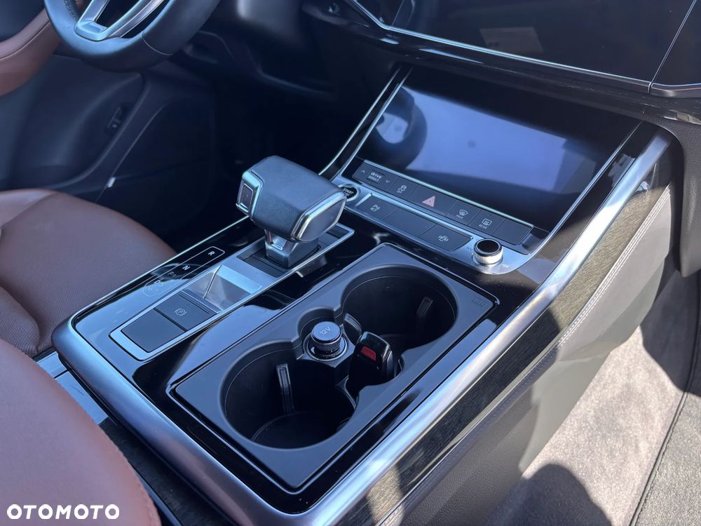 Audi Q7 55 TFSI quattro tiptronic S line - 22