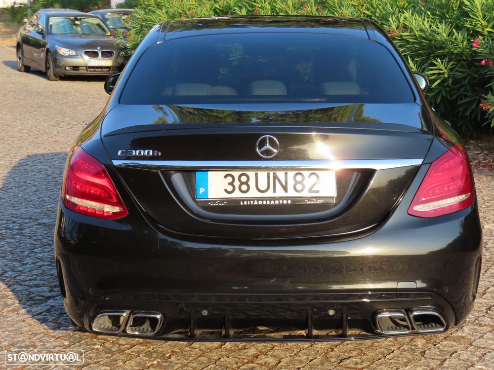 Mercedes-Benz C 300 - 13