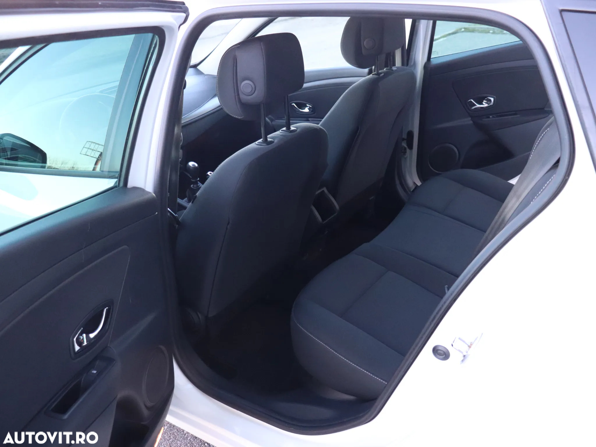 Renault Megane dCi 110 FAP LIMITED - 14