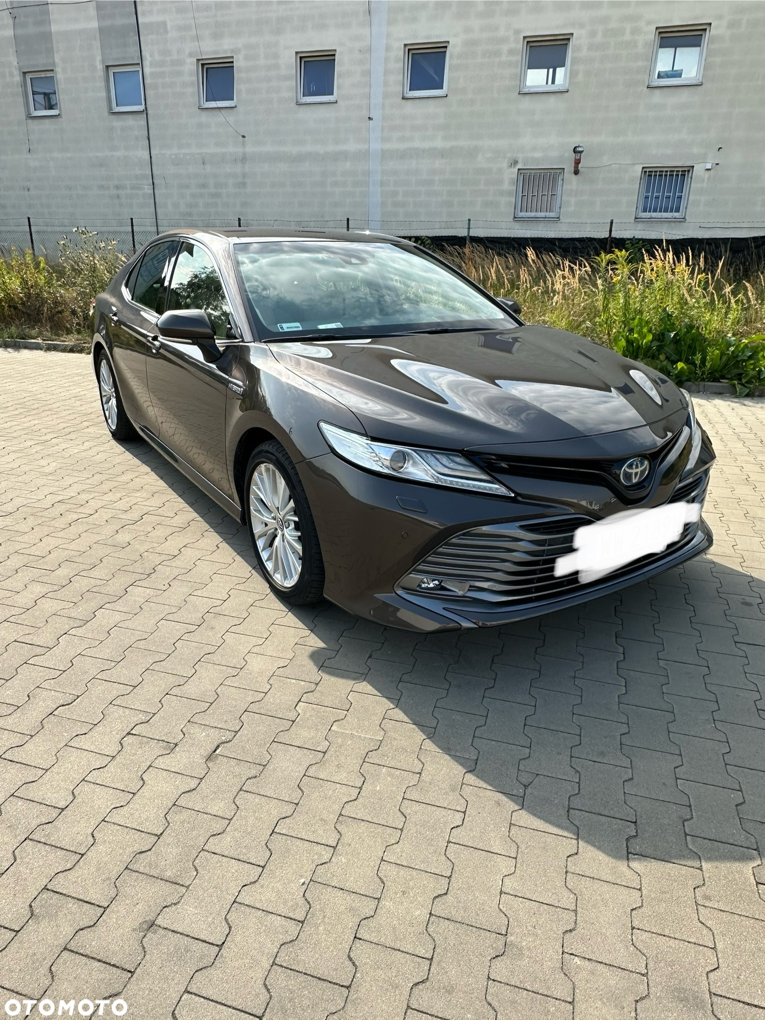 Toyota Camry 2.5 Hybrid Executive CVT - 9