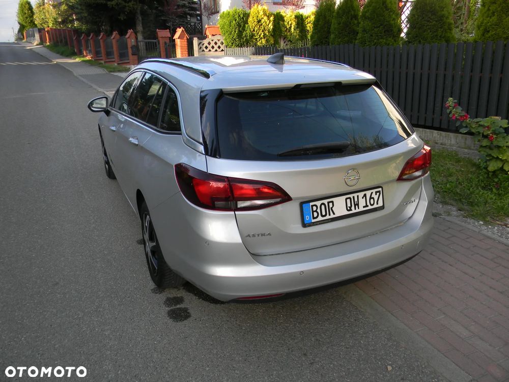 Opel Astra - 4