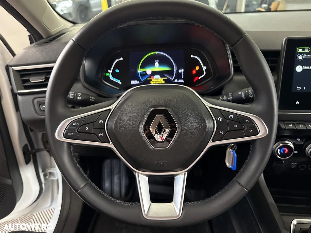 Renault Clio - 16