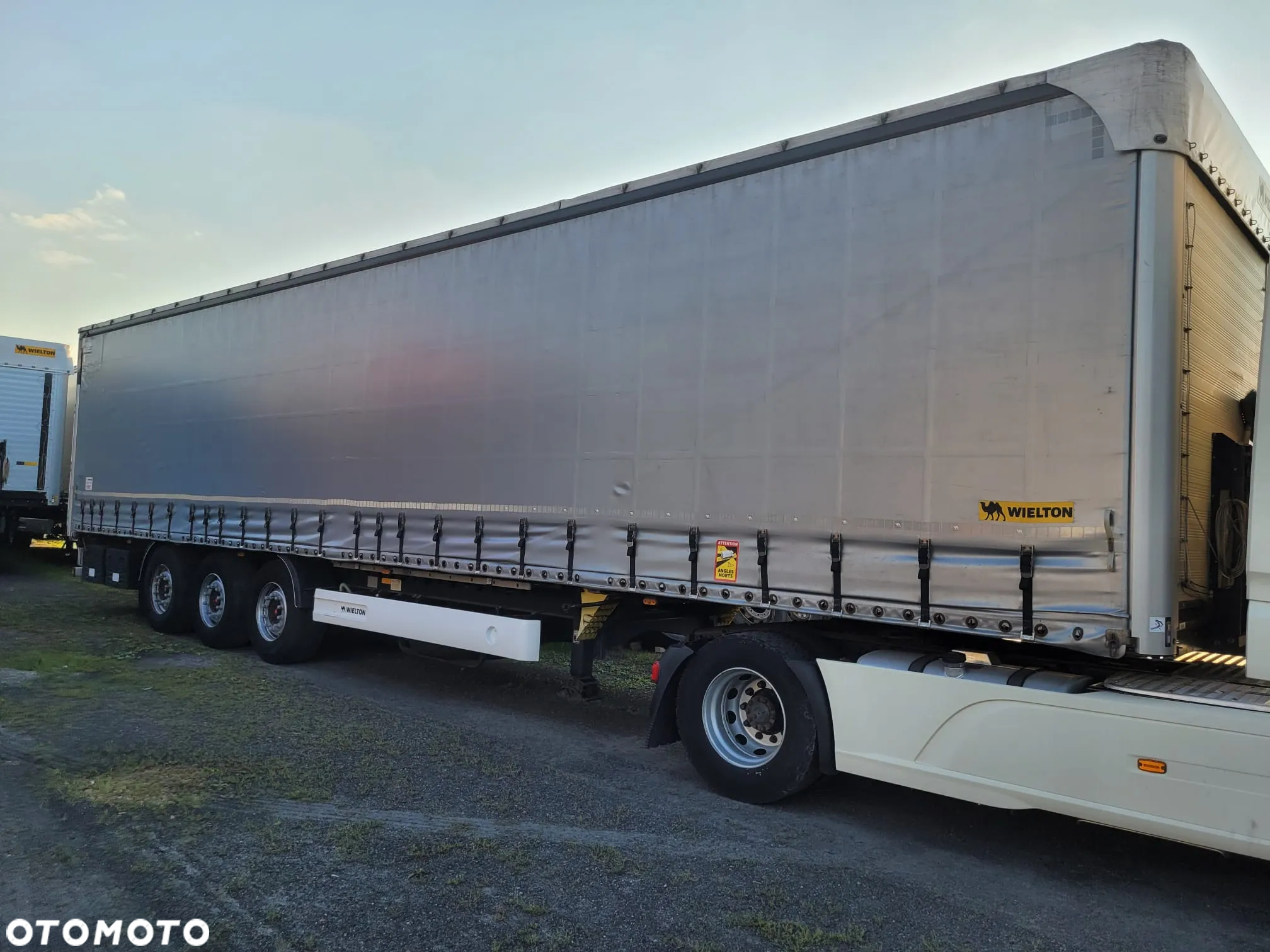 Wielton NS3K - 24