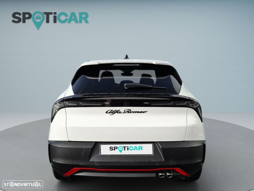 Alfa Romeo Junior 1.2 Speciale eDCT6 - 6