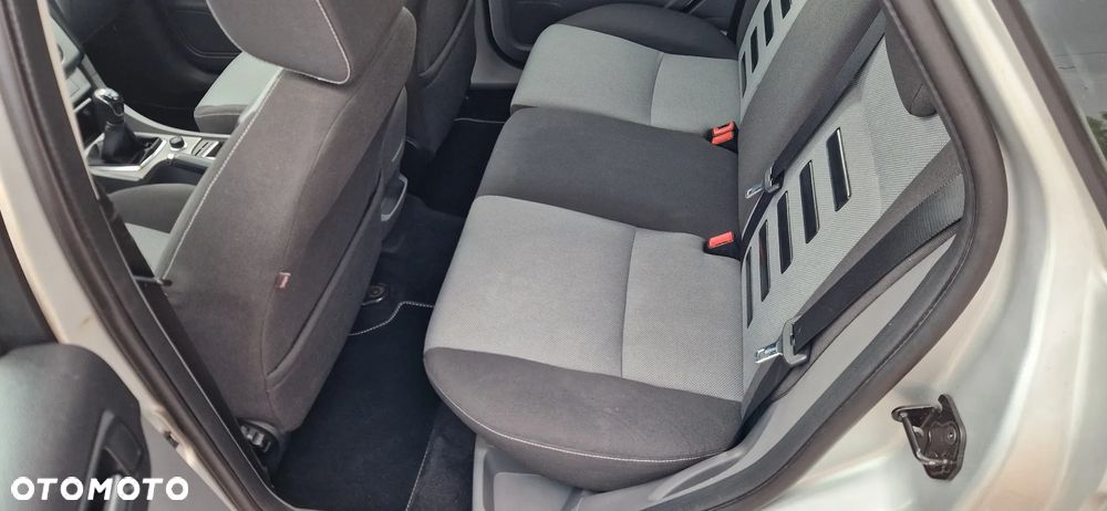 Ford Focus 1.6 Silver X - 22