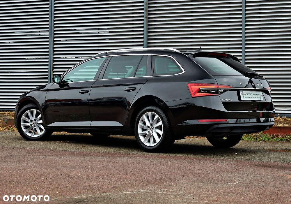 Skoda Superb 2.0 TDI SCR Ambition DSG - 8