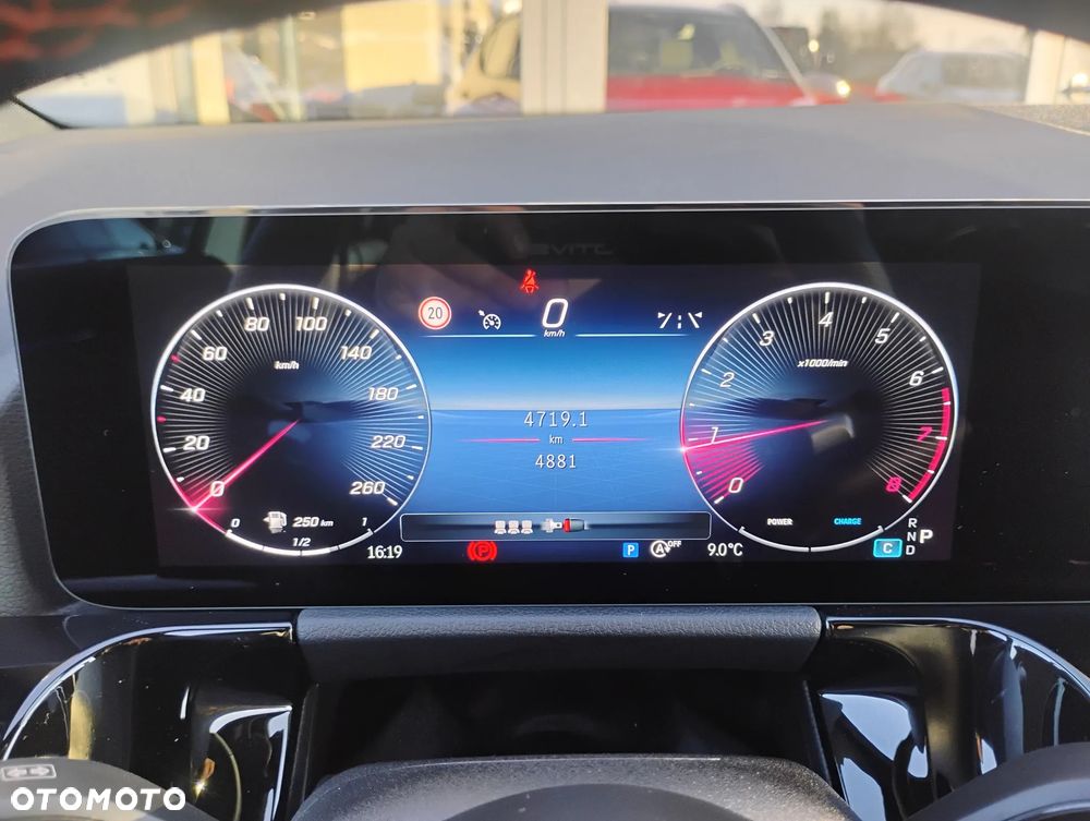Mercedes-Benz GLA 200 AMG Line - 20