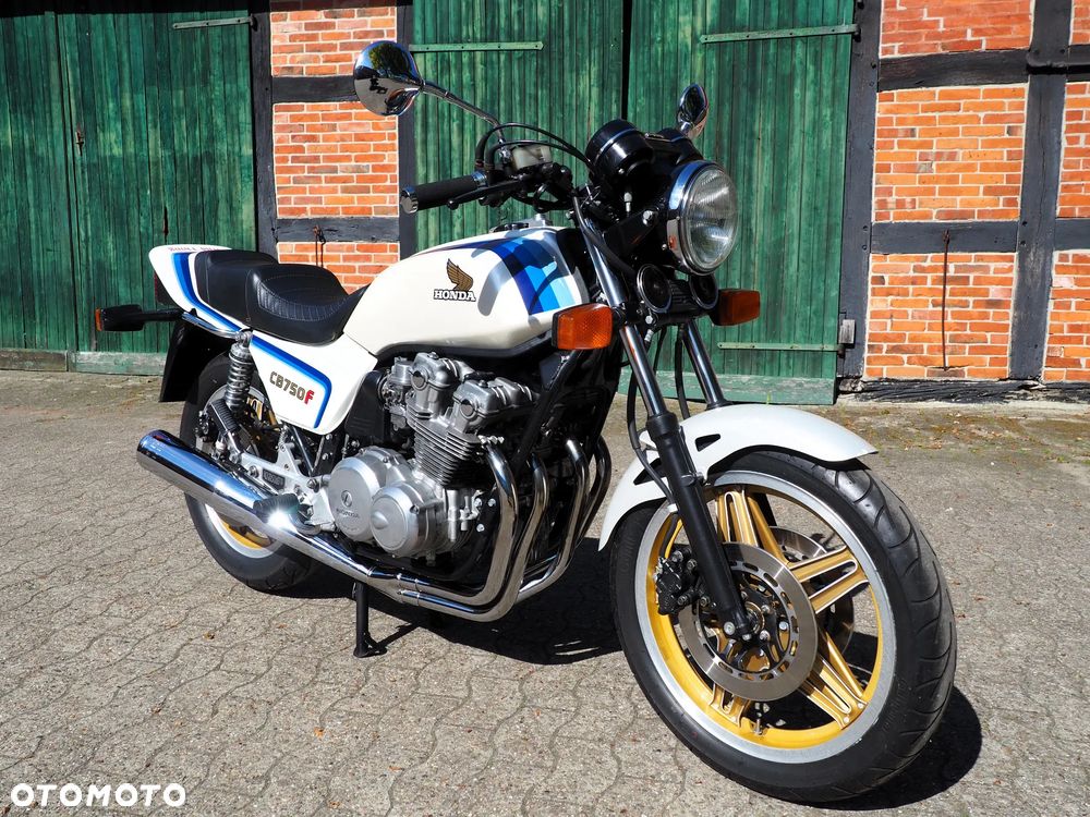 Honda CB - 5