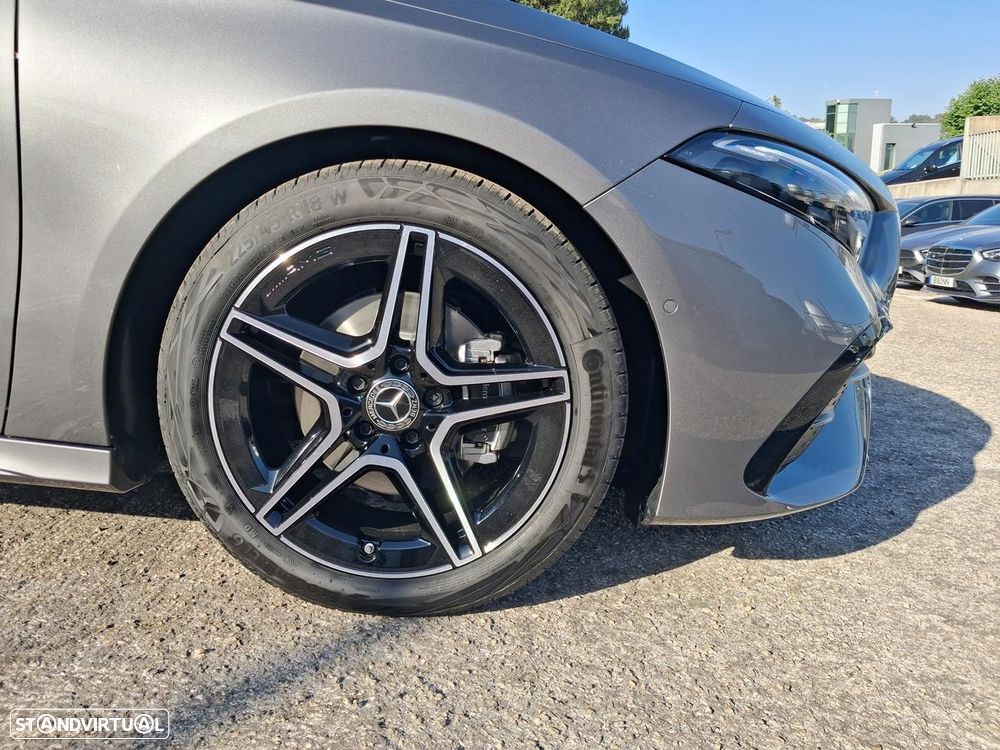 Mercedes-Benz A 180 d - 4