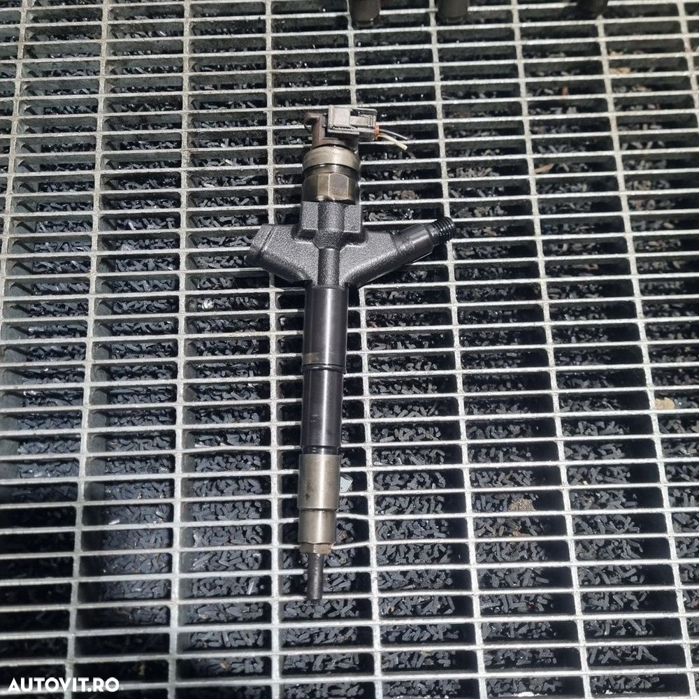 Injector Nissan Navara D40 Facelift 2.5 Diesel D40 2010 - 2015 190CP YD25DDTI Euro5 ... - 2