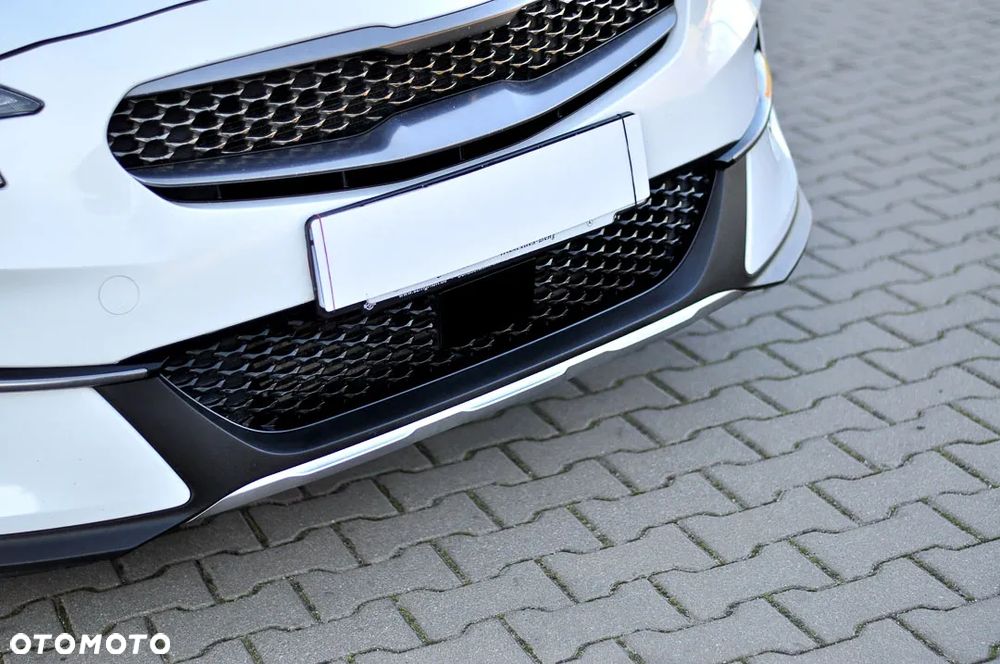 Kia XCeed 1.6 CRDi (48V Mild-Hybrid) DCT7 PLATINUM - 7