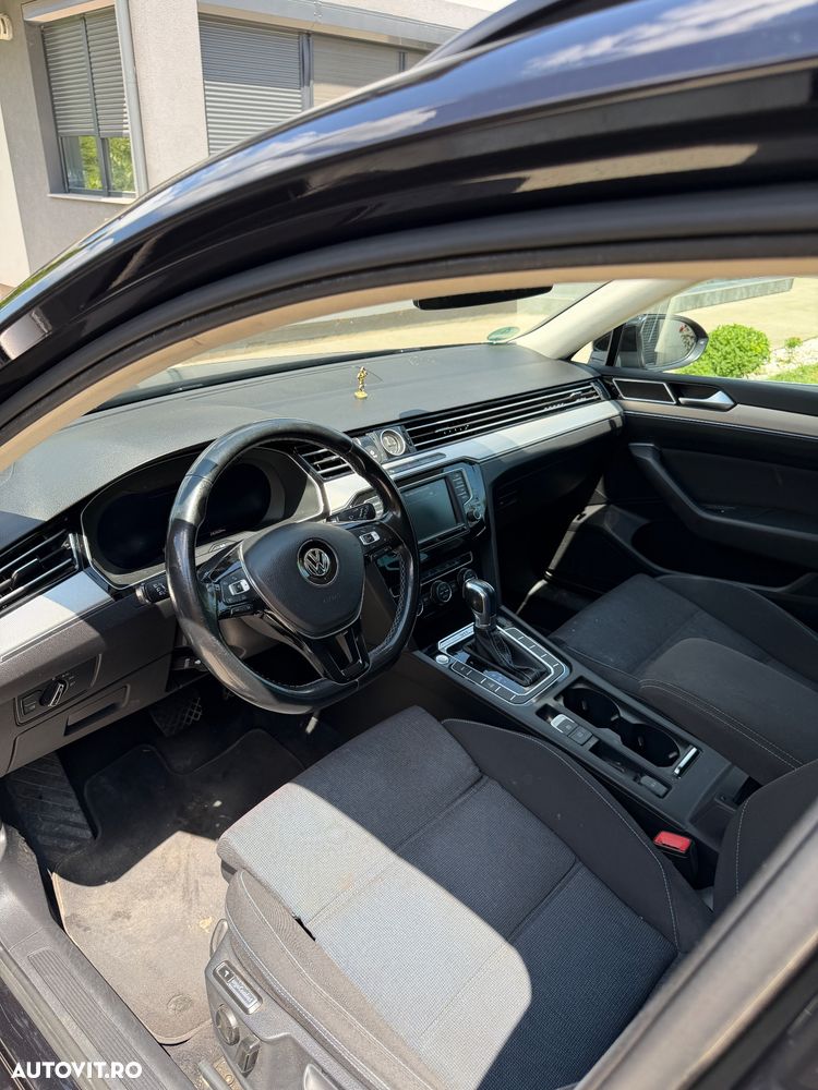 VOLKSWAGEN Passat 2017 — imagine 8