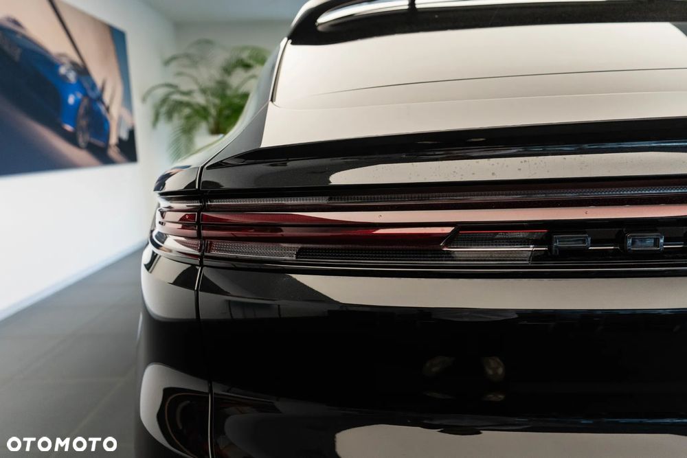 Porsche Cayenne E-Hybrid PHEV Black Edition - 39