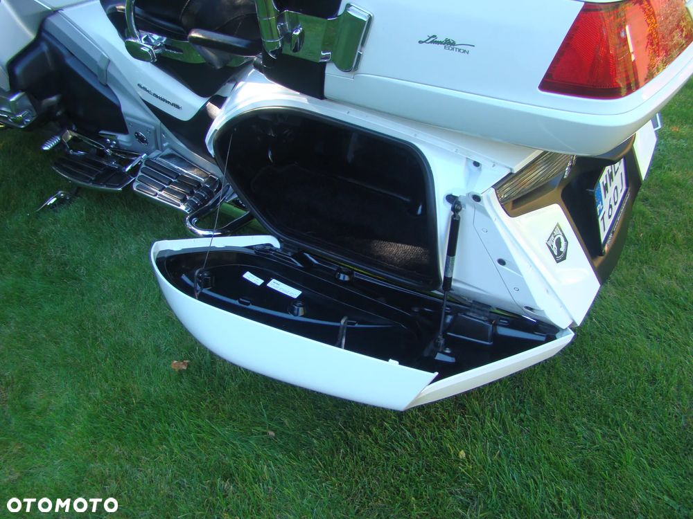 Honda GL - 17