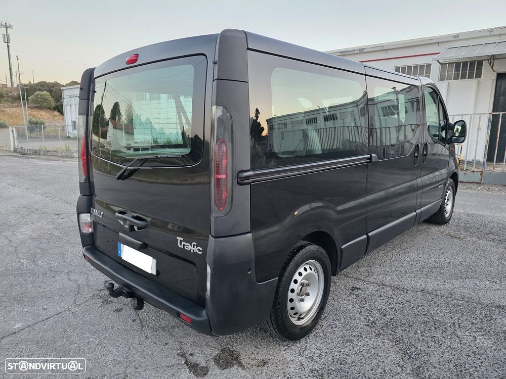 Renault Trafic 1.9 dCi L1H1 1T 100 9L - 2