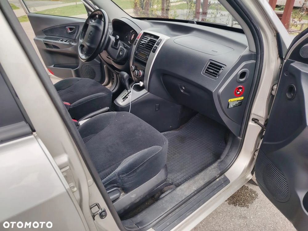 Hyundai Tucson ver-2-0-crdi-elegance-plus - 7