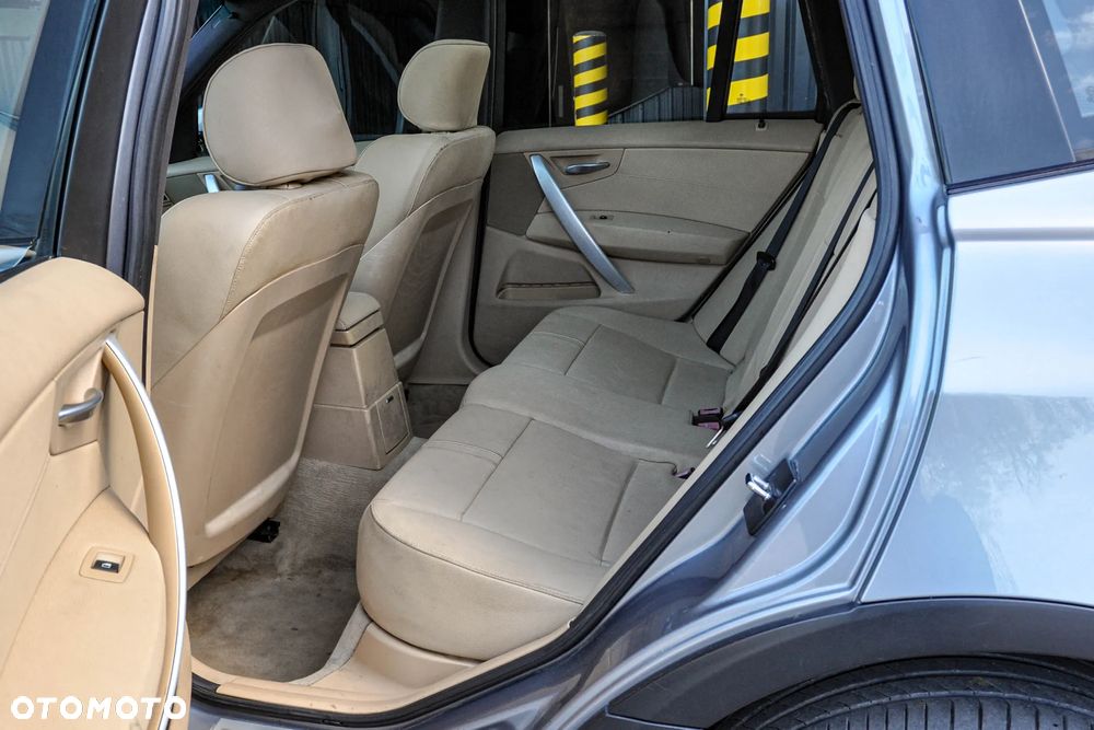 BMW X3 xDrive35d - 8