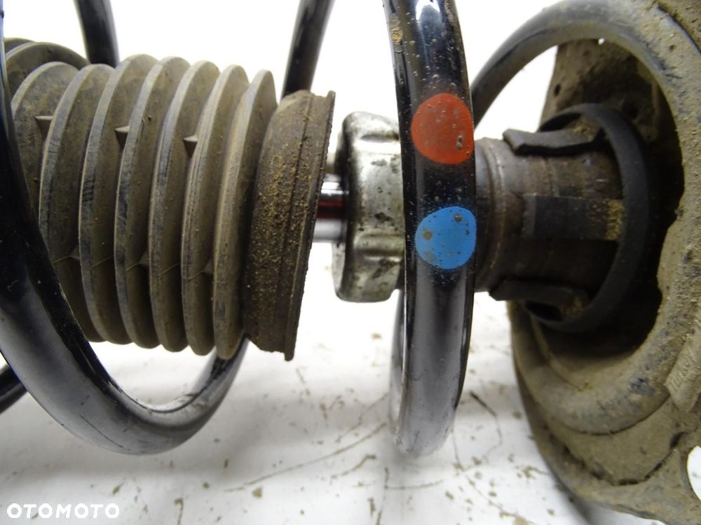 ZWROTNICA AMORTYZATOR MCPERSON LEWY 5Q0413023HB 1.5 TSI SKODA OCTAVIA III - 11