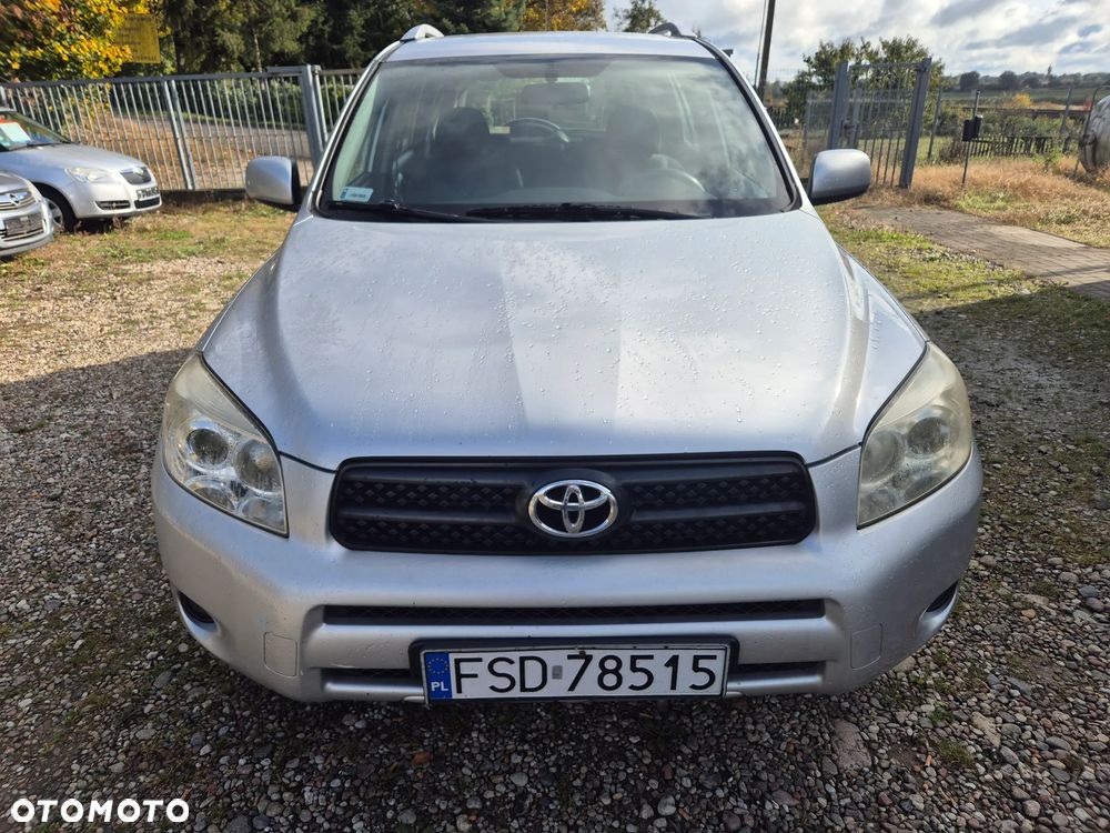 Toyota RAV4 2.2 D-4D 4x4 - 2