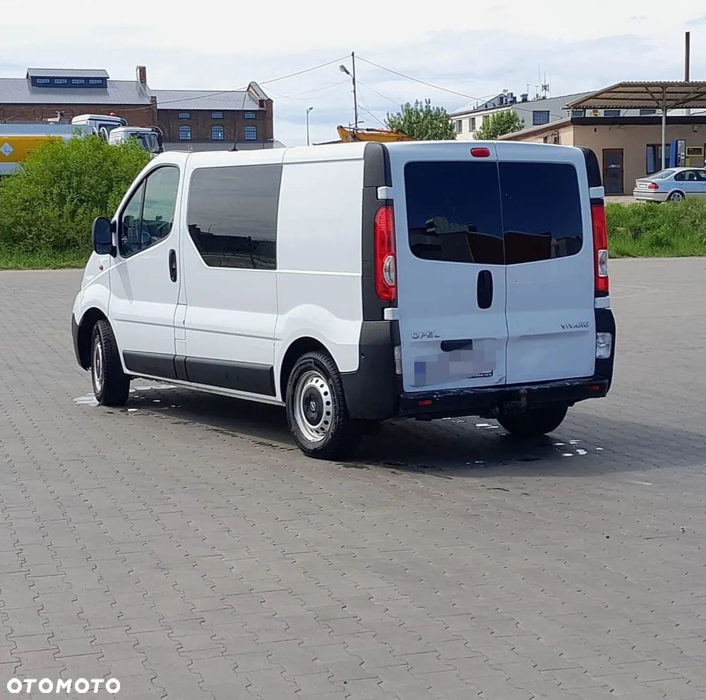 Opel Vivaro - 3