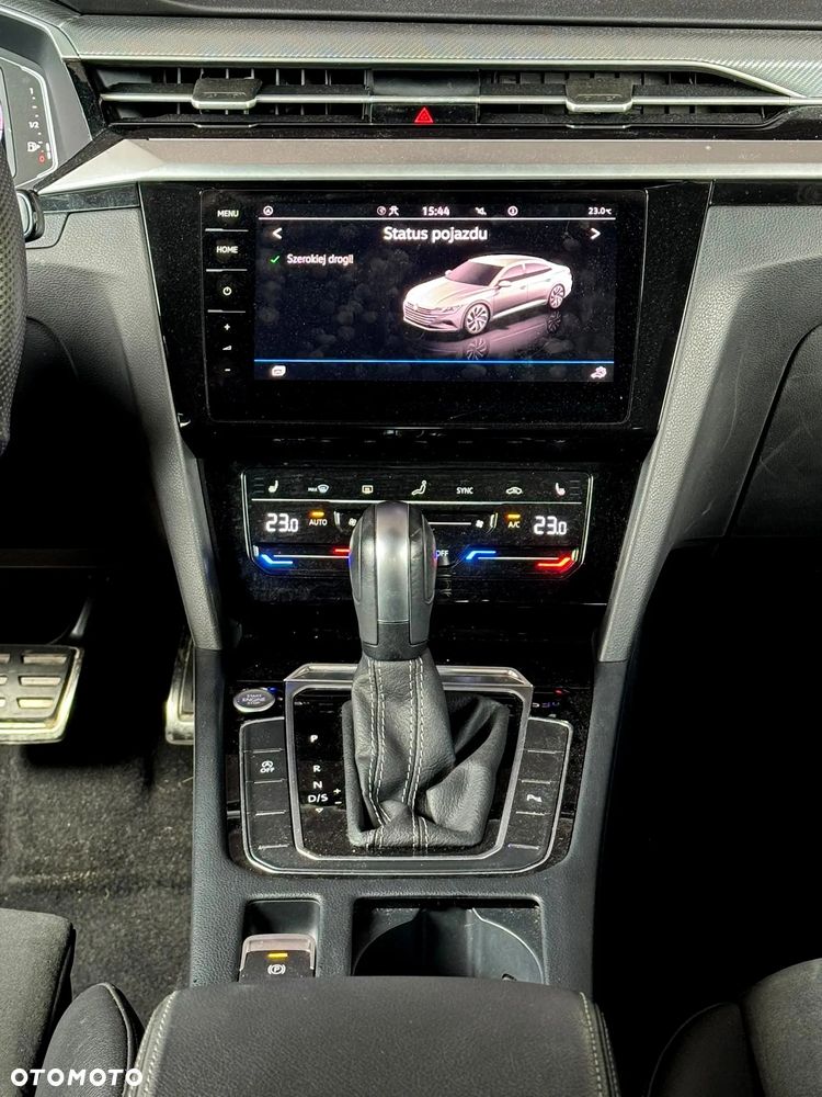 Volkswagen Arteon 2.0 TDI 4Motion R-Line DSG - 18