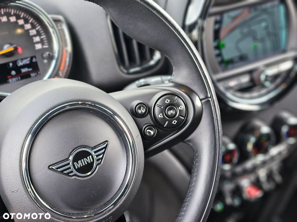 MINI Countryman Cooper - 24