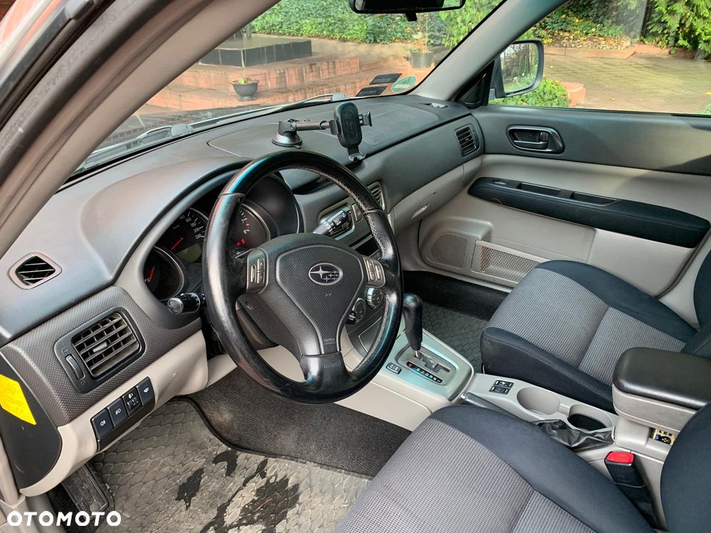 Subaru Forester 2.0 XG - 2